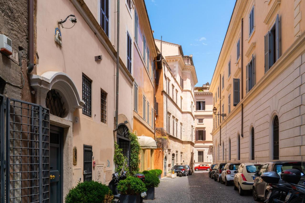 Domus Quiritum Charming, Appartamento D'Epoca A Campo De' Fiori Рим Екстер'єр фото